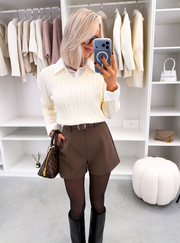 Light Beige White Collared Sweater