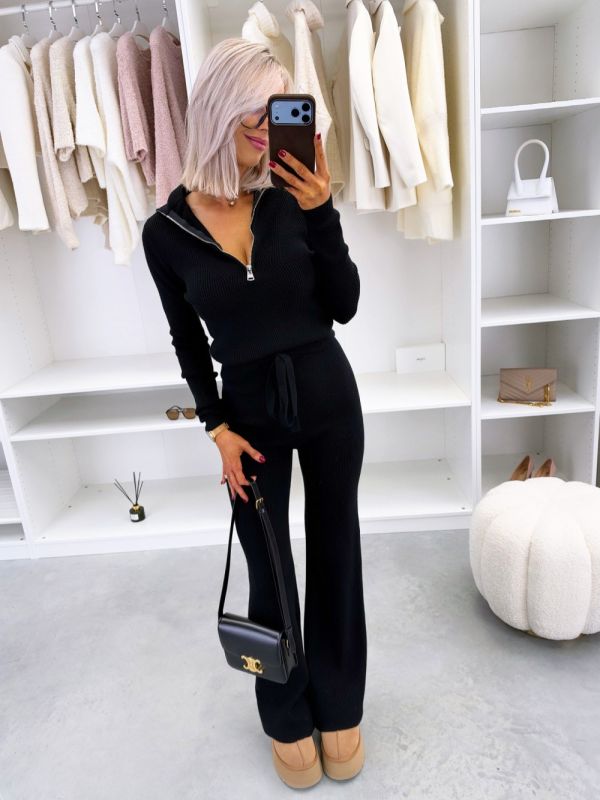 Black Stretchy And Comfortable Two-piece Set