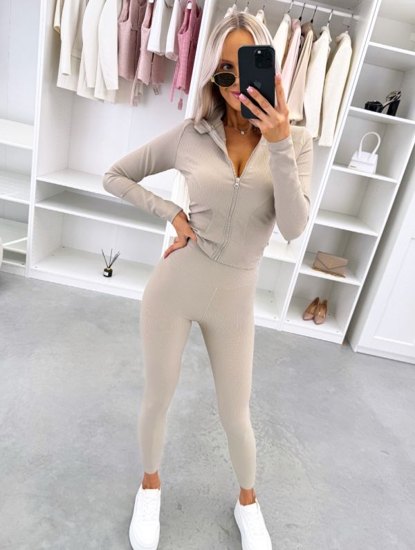 Серо-коричневый 