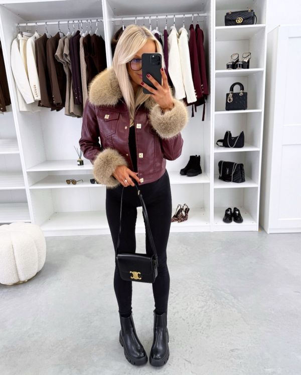 Dark Red 