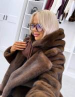 Taupe Kaelusega Müts