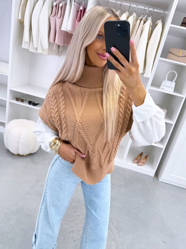 Верблюд Белый вязаный жилет с подкладкой