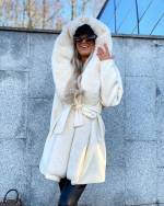 Черный Зимнее пальто с капюшоном, с завязками посередине