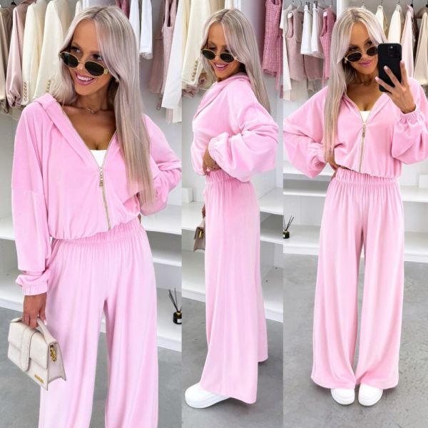 Light Pink 