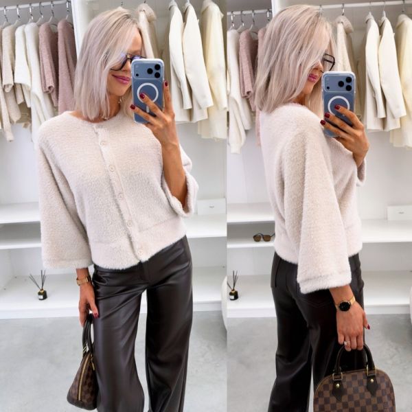 Light Beige Soft Sweater With Wide Sleeves