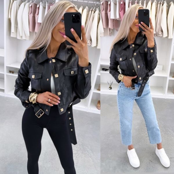 Black Fitted Jacket With Snap Buttons