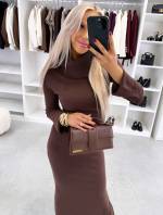 Черный Платье-свитер с высоким воротом и разрезом сбоку