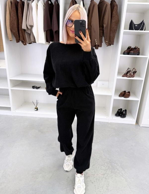 Black Two-piece Lounge Set