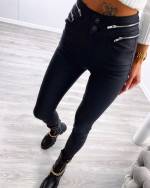 Черный Штаны из матовой кожи стрейч с серебряными молниями