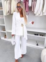 Roosa Kuldse Detailiga Seotav Pintsak