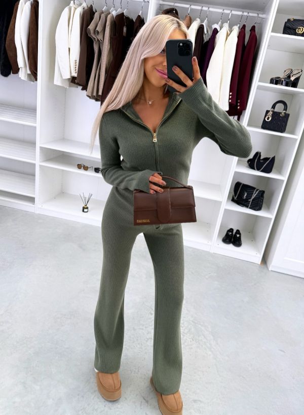 Khaki Stretchy And Soft Two-piece Set