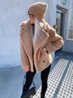 Бежевый Укороченная уютная куртка из плюша