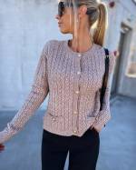 Juoda Sweater