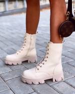 Бежевый Бежевые удобные сапоги