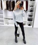 Jasny Beż Miękki Dzianinowy Sweter Z Wysokim Dekoltem