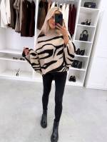 Bēša Adījuma Džemperis Ar Pagarinātu Aizmugures Malu