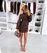 Brūns Elastīga Pieguļoša Kleita Ar Platām Piedurknēm