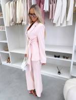 Roosa Kuldse Detailiga Seotav Pintsak