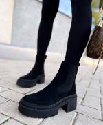 Black Comfortable Suede Boots