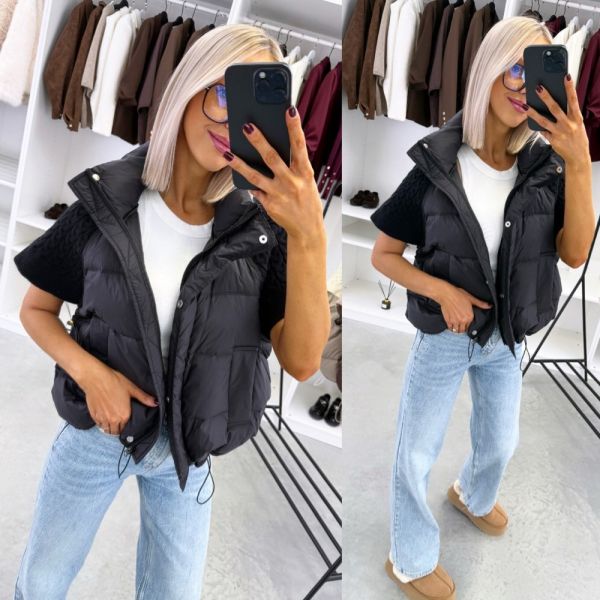 Black Oversized Zip-up Vest